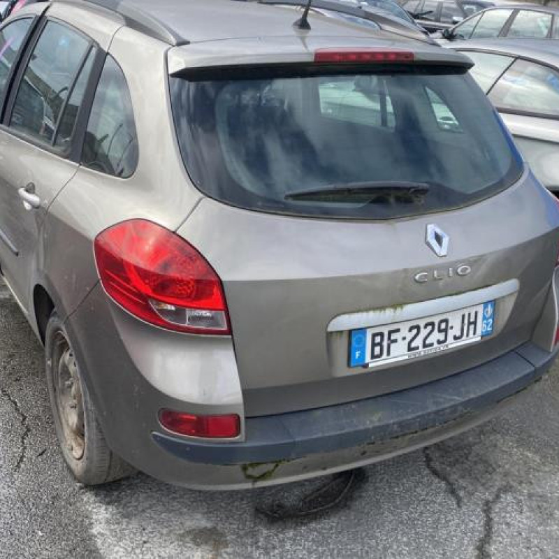 Renfort pare choc arriere (traverse) RENAULT CLIO 3 Photo n°10