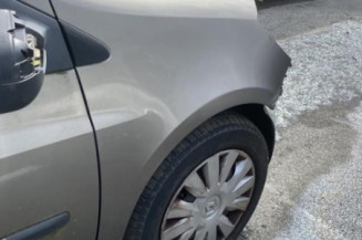 Renfort pare choc arriere (traverse) RENAULT CLIO 3