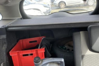 Renfort pare choc arriere (traverse) RENAULT CLIO 3