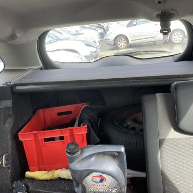 Renfort pare choc arriere (traverse) RENAULT CLIO 3 Photo n°15