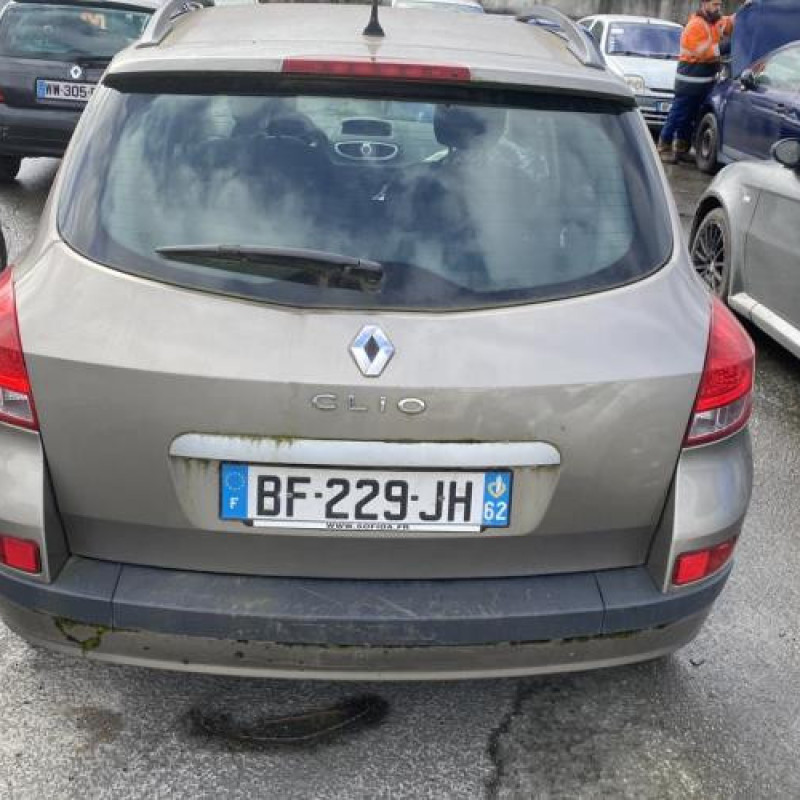 Renfort pare choc arriere (traverse) RENAULT CLIO 3 Photo n°17