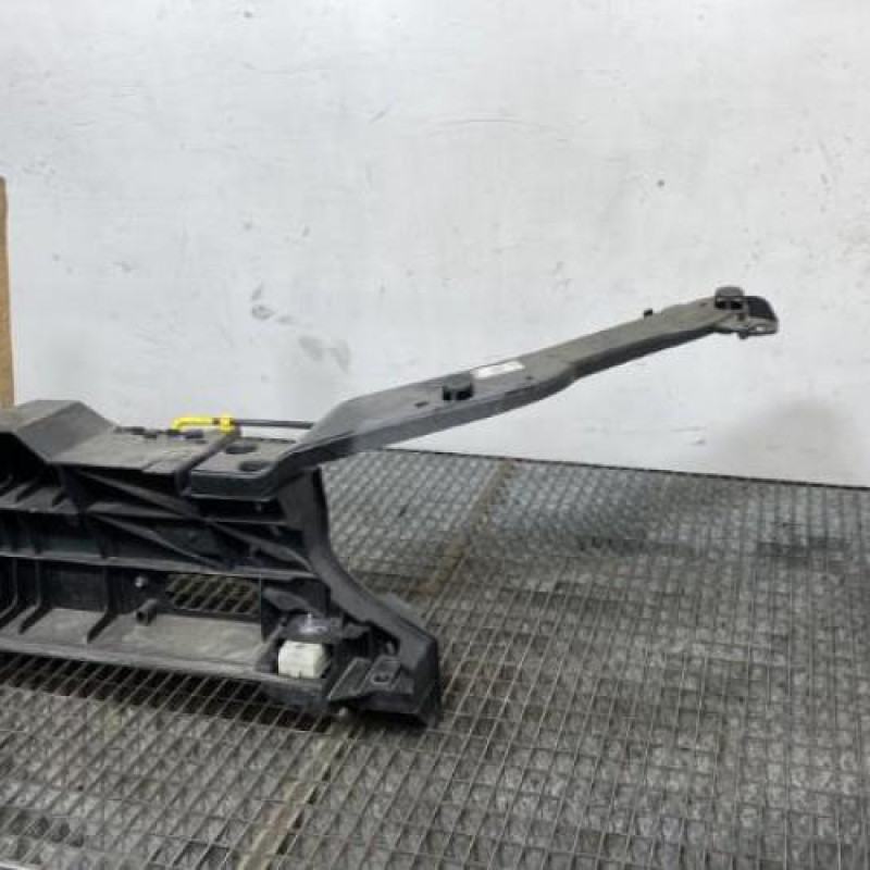 Traverse superieure TOYOTA PROACE 3 CITY Photo n°1