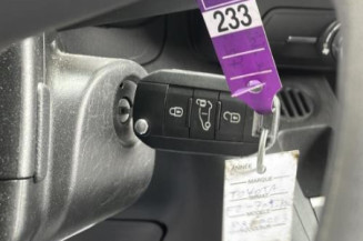 Traverse superieure TOYOTA PROACE 3 CITY