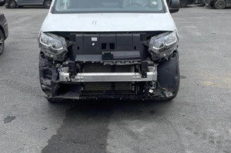 Traverse superieure TOYOTA PROACE 3 CITY