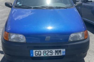 Plage arriere FIAT PUNTO 1