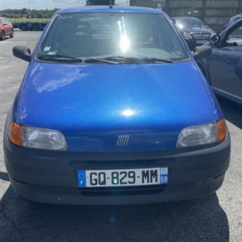 Plage arriere FIAT PUNTO 1 Photo n°7