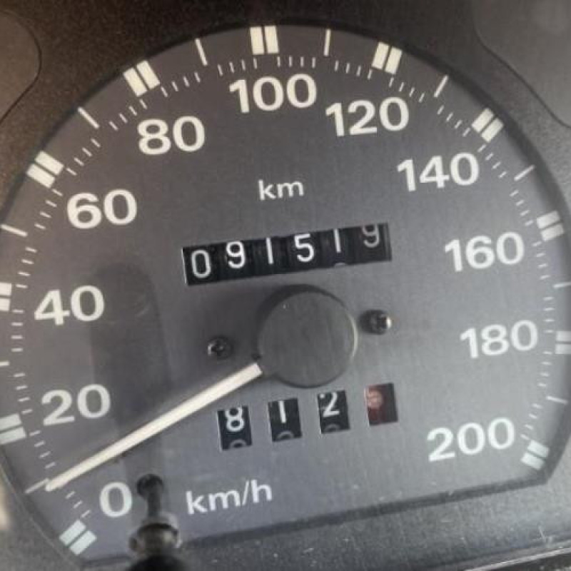 Plage arriere FIAT PUNTO 1 Photo n°8