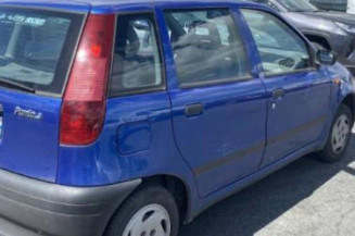 Plage arriere FIAT PUNTO 1
