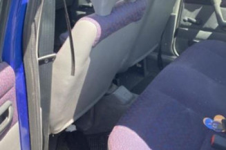 Plage arriere FIAT PUNTO 1