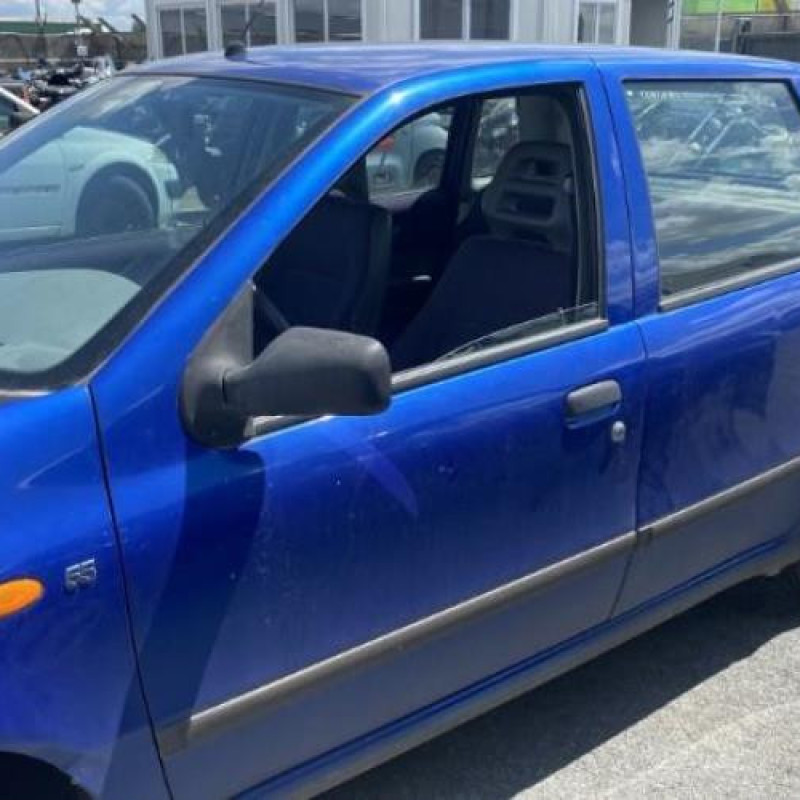 Plage arriere FIAT PUNTO 1 Photo n°19