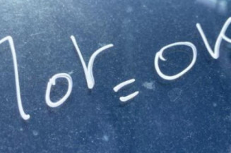 Plage arriere FIAT PUNTO 1