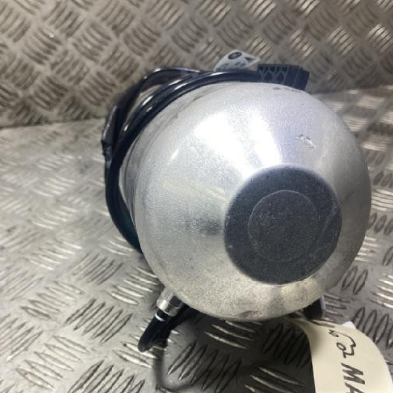 Reservoir LAND ROVER RANGE ROVER 5 Photo n°4