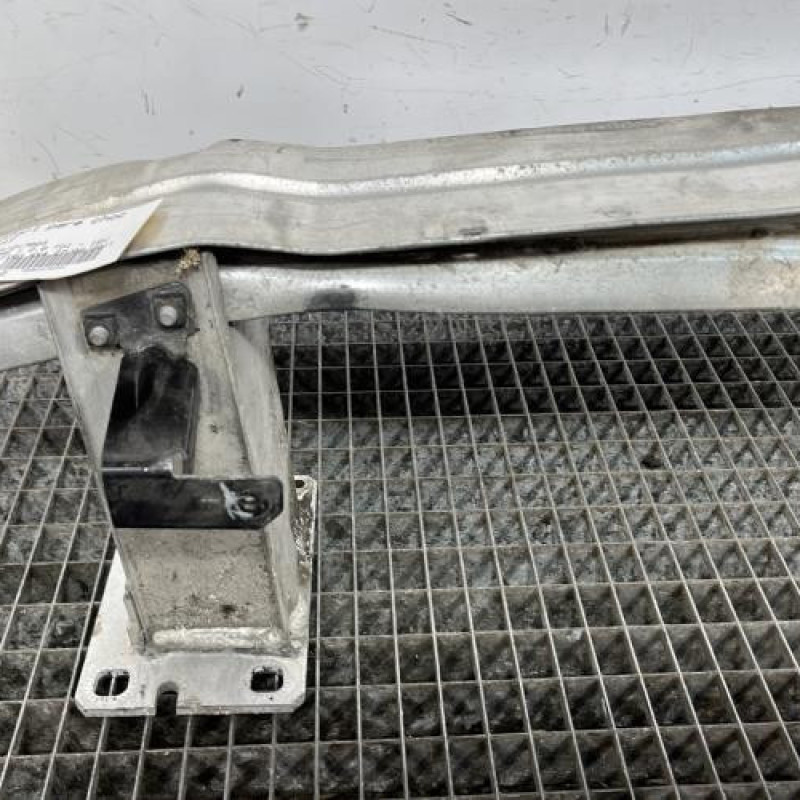 Renfort pare choc avant (traverse) AUDI Q5 1 Photo n°2