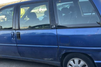 Poignee porte laterale droit PEUGEOT 806