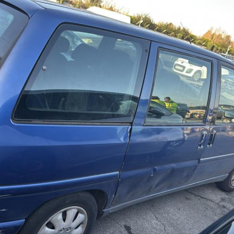 Poignee porte laterale gauche PEUGEOT 806 Photo n°12