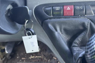 Poignee porte laterale gauche PEUGEOT 806