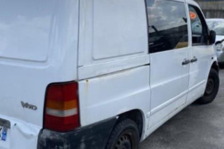 Serrure de porte laterale droite MERCEDES VITO 638