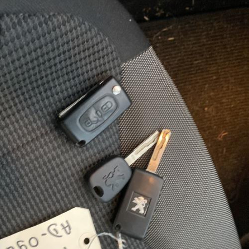 Plage arriere PEUGEOT 308 1 Photo n°5