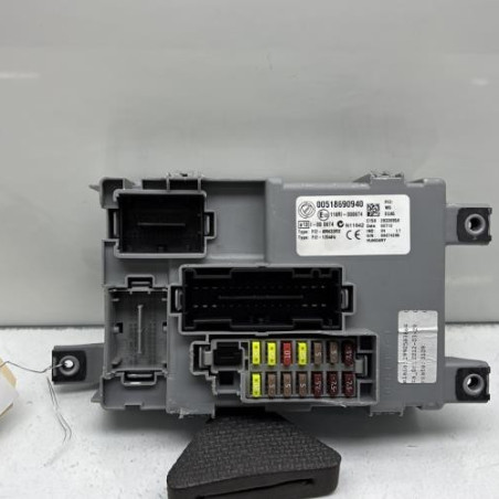 Porte fusible FIAT GRANDE PUNTO