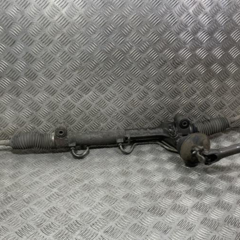 Cremaillere assistee OPEL ASTRA H Photo n°1