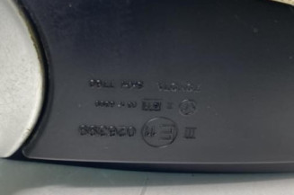 Retroviseur gauche TOYOTA AVENSIS 3