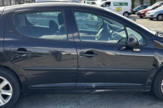 Serrure avant gauche PEUGEOT 207