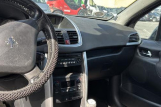 Serrure avant gauche PEUGEOT 207