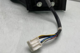 Retroviseur gauche TOYOTA AVENSIS 2