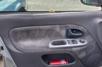 Retroviseur gauche RENAULT CLIO 2