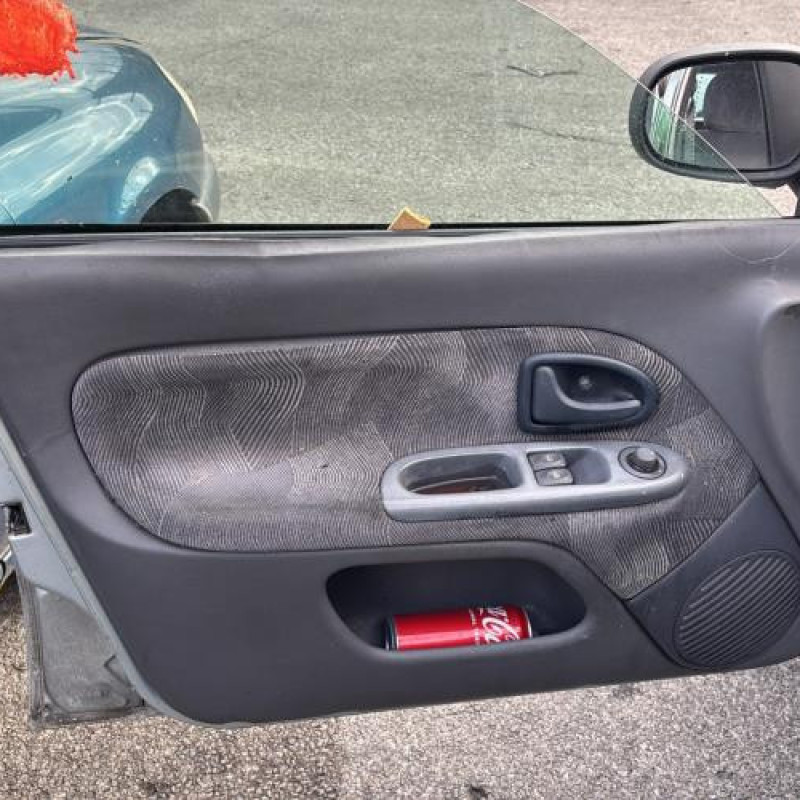 Retroviseur gauche RENAULT CLIO 2 Photo n°14