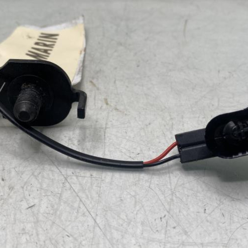 Attache ceinture avant gauche RENAULT MODUS Photo n°3