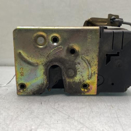 Serrure avant gauche PEUGEOT 206