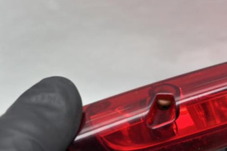 Feu arriere stop central PEUGEOT 208 1