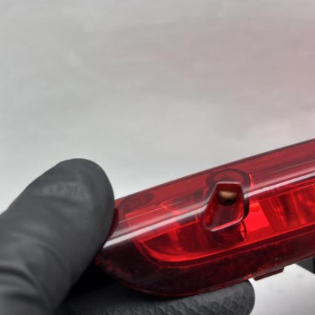 Feu arriere stop central PEUGEOT 208 1