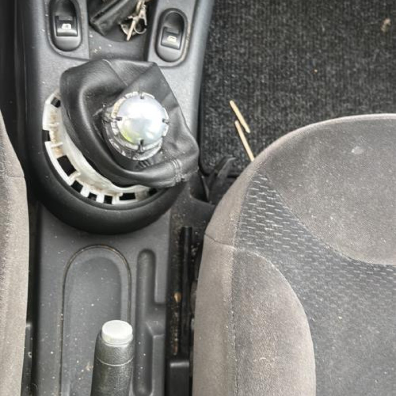 Retroviseur droit CITROEN C3 1 Photo n°20