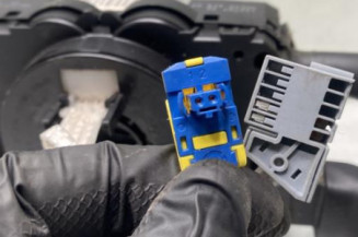 Com (Bloc Contacteur Tournant+Commodo Essuie Glace+Commodo Phare) CITROEN C3 1