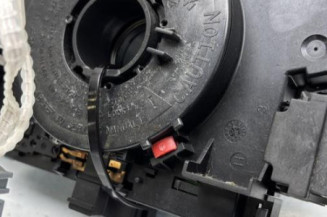 Com (Bloc Contacteur Tournant+Commodo Essuie Glace+Commodo Phare) CITROEN C3 1