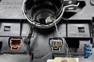 Com (Bloc Contacteur Tournant+Commodo Essuie Glace+Commodo Phare) CITROEN C3 1