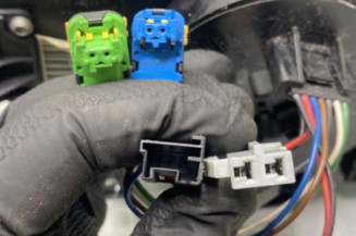 Com (Bloc Contacteur Tournant+Commodo Essuie Glace+Commodo Phare) RENAULT MEGANE 2