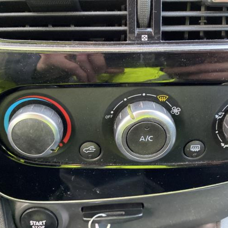 Siege avant gauche RENAULT CLIO 4 Photo n°18