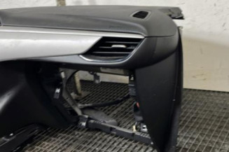 Planche de bord complete OPEL CORSA F