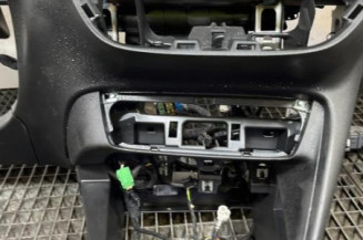 Planche de bord complete OPEL CORSA F