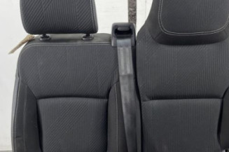 Siege avant droit (banquette double) RENAULT TRAFIC 3 COURT