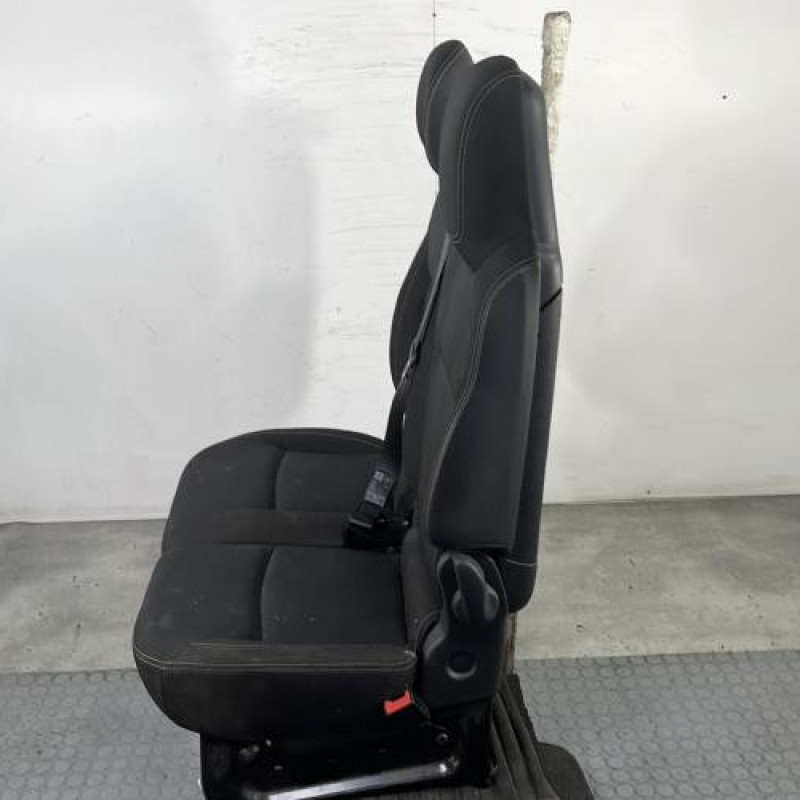 Siege avant droit (banquette double) RENAULT TRAFIC 3 COURT Photo n°6