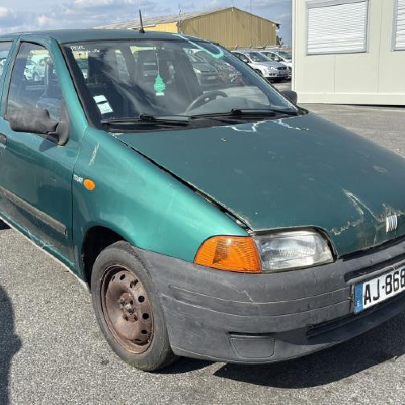 Retroviseur gauche FIAT PUNTO 1 Photo n°6