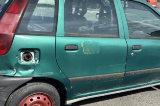 Retroviseur gauche FIAT PUNTO 1