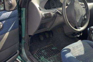 Retroviseur gauche FIAT PUNTO 1