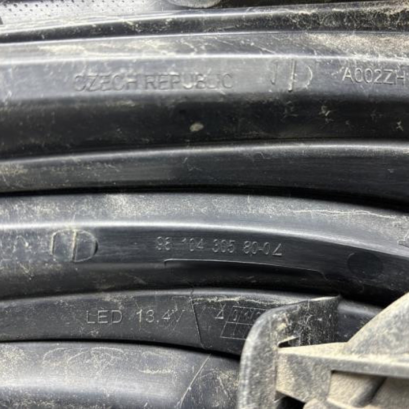 Feu arriere principal droit (feux) PEUGEOT 208 1 Photo n°7