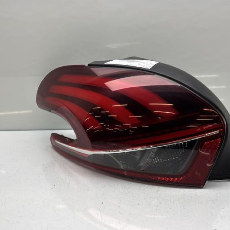 Feu arriere principal gauche (feux) PEUGEOT 208 1 Photo n°1