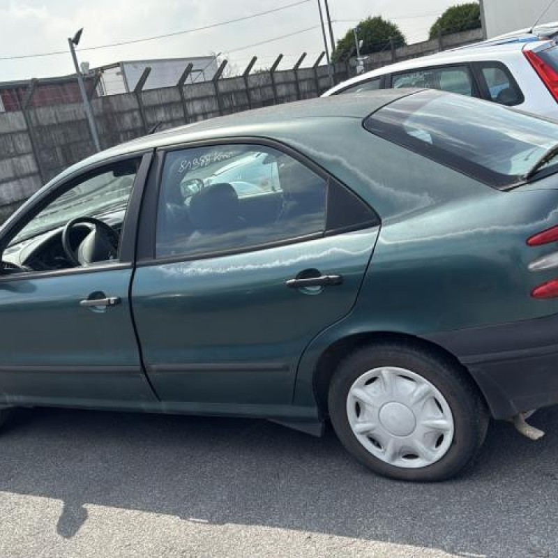 Retroviseur gauche FIAT BRAVA Photo n°19